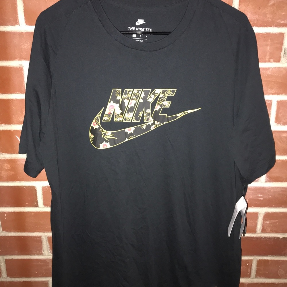 Nike Shirt